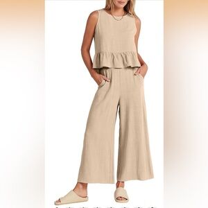 Women's Tan Sleeveless Two Piece Set